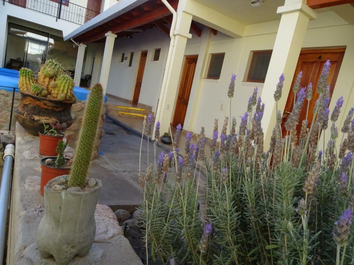 Casa Cactus Cafayate Hotell Eksteriør bilde