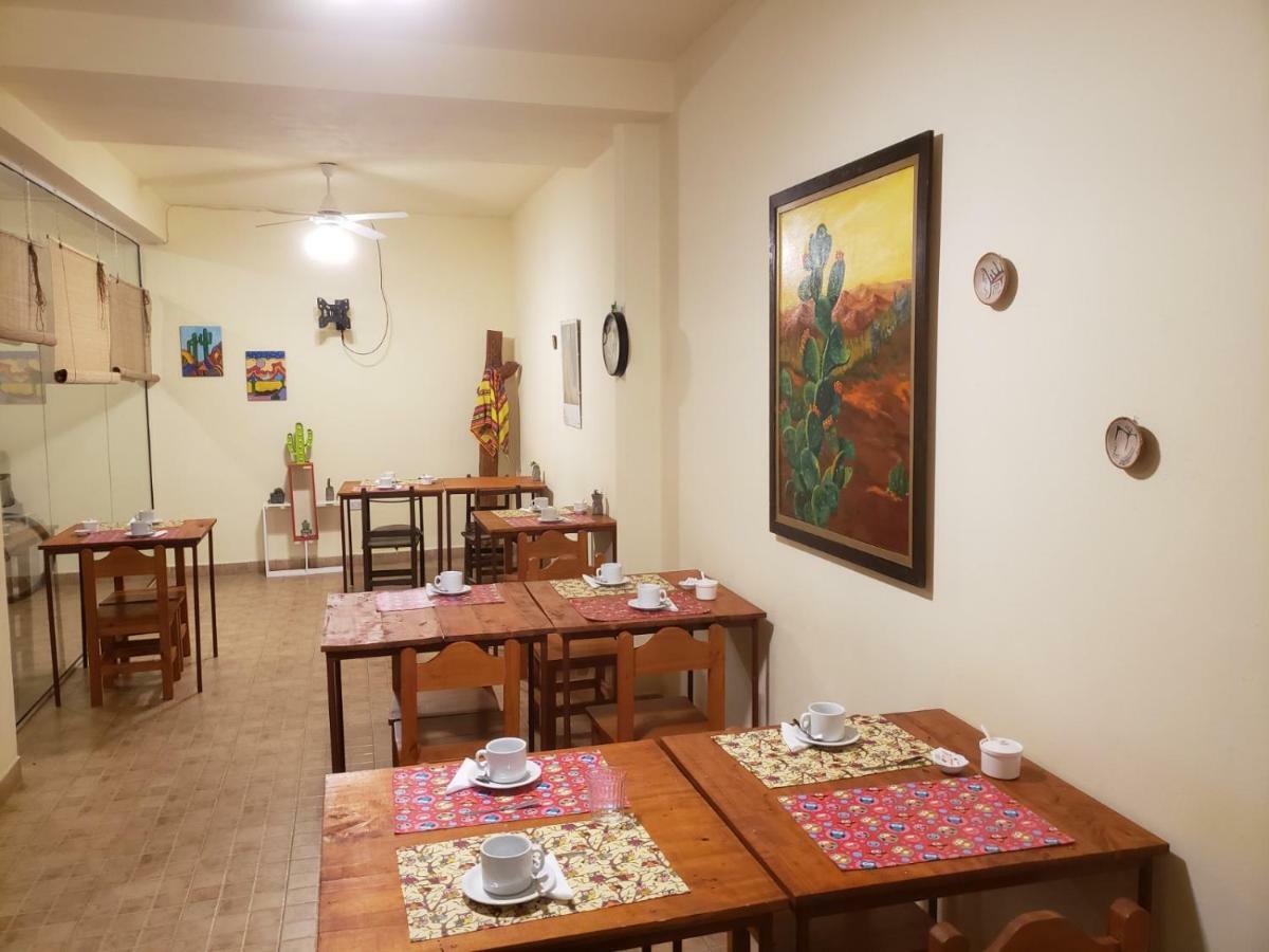 Casa Cactus Cafayate Hotell Eksteriør bilde